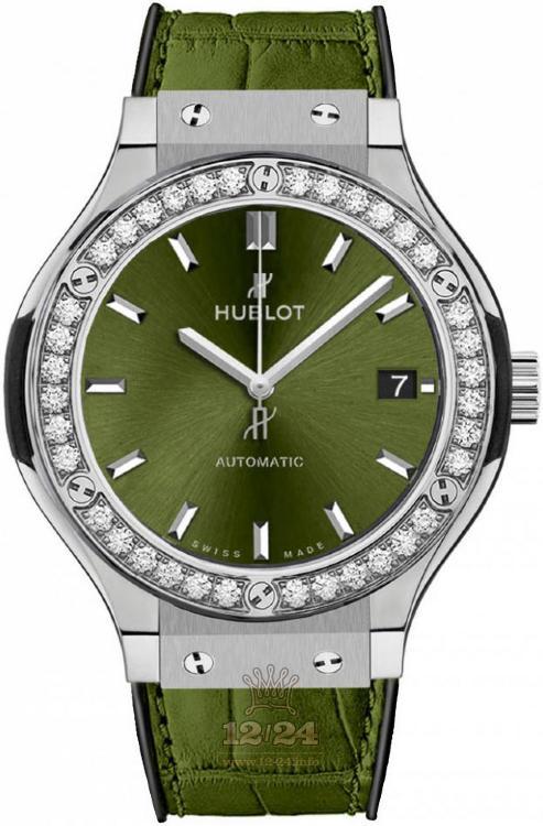 Hublot Classic Fusion Watch 565.NX.8970.LR.1204 38 mm Titanium Case Green Dial