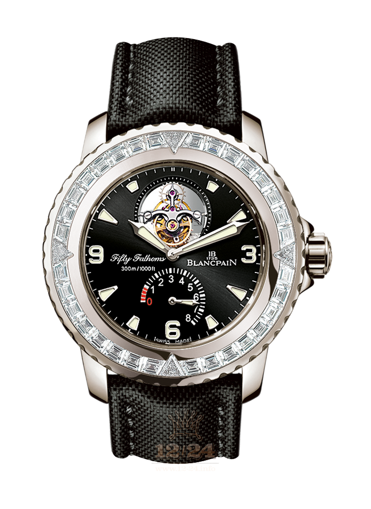 Blancpain Fifty Fathoms Watch 5025-5230-52A 45 mm White gold Case Black Dial